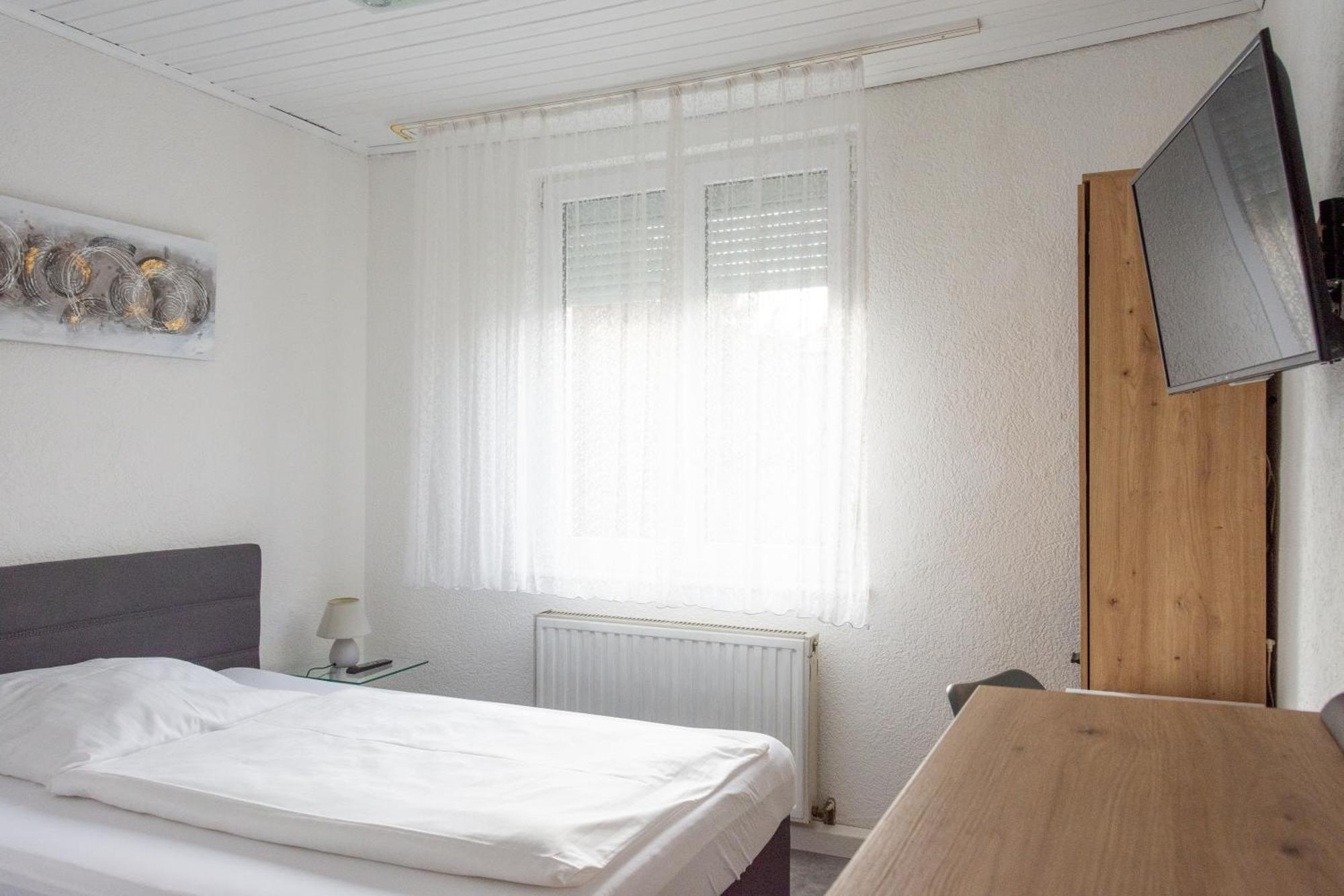Hotel-Cocco-Bello In Der Villa Foret Ludwigsburg Zewnętrze zdjęcie