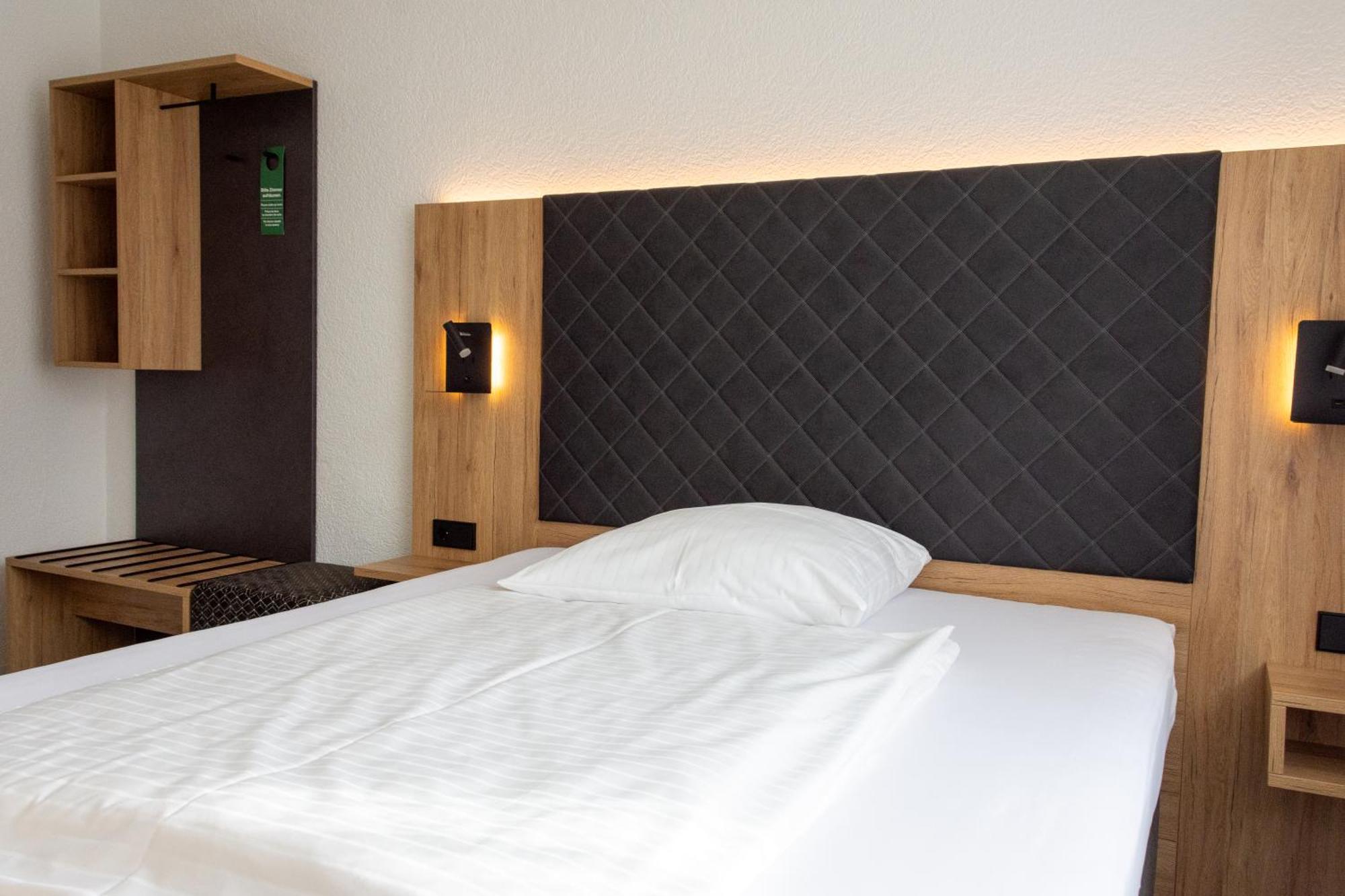 Hotel-Cocco-Bello In Der Villa Foret Ludwigsburg Zewnętrze zdjęcie