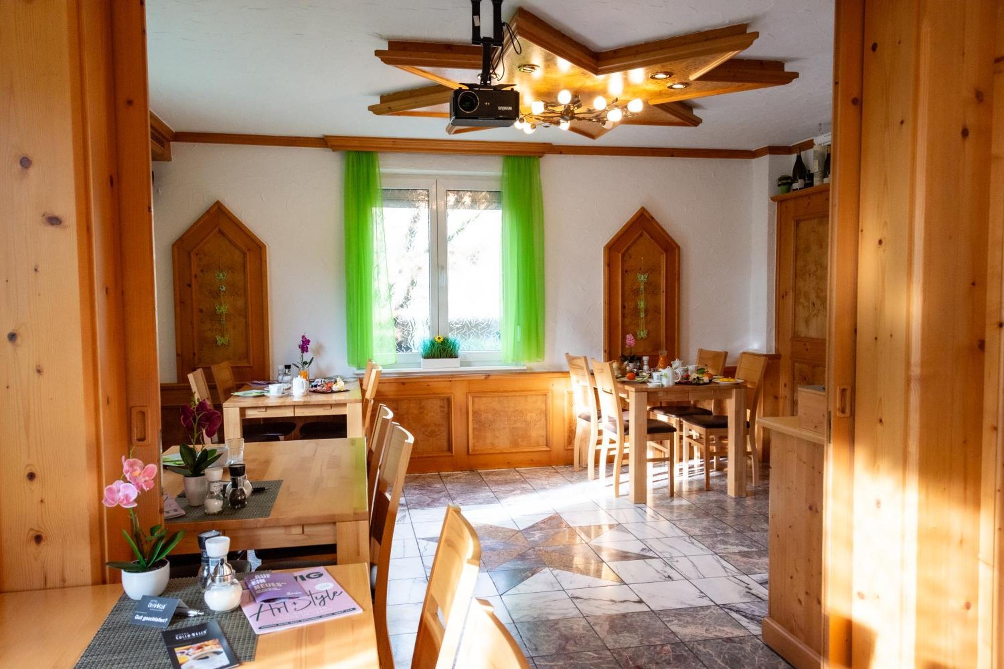 Hotel-Cocco-Bello In Der Villa Foret Ludwigsburg Zewnętrze zdjęcie